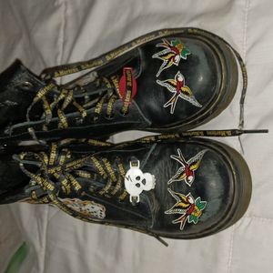 DOC MARTENS KIDS